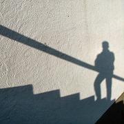 Mann im Schattenbild